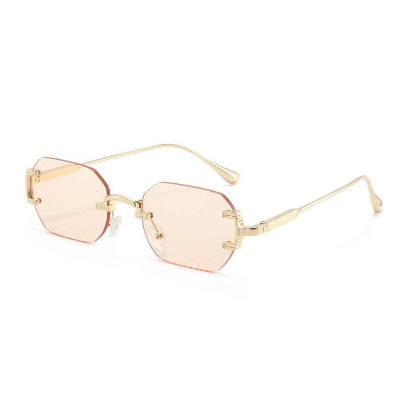 Women's geometric sunglasses with luxurious metal frame and protective UV filter Skanto