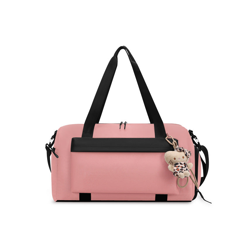 Sporty duffel bag with practical compartments and detachable shoulder strap Skanto