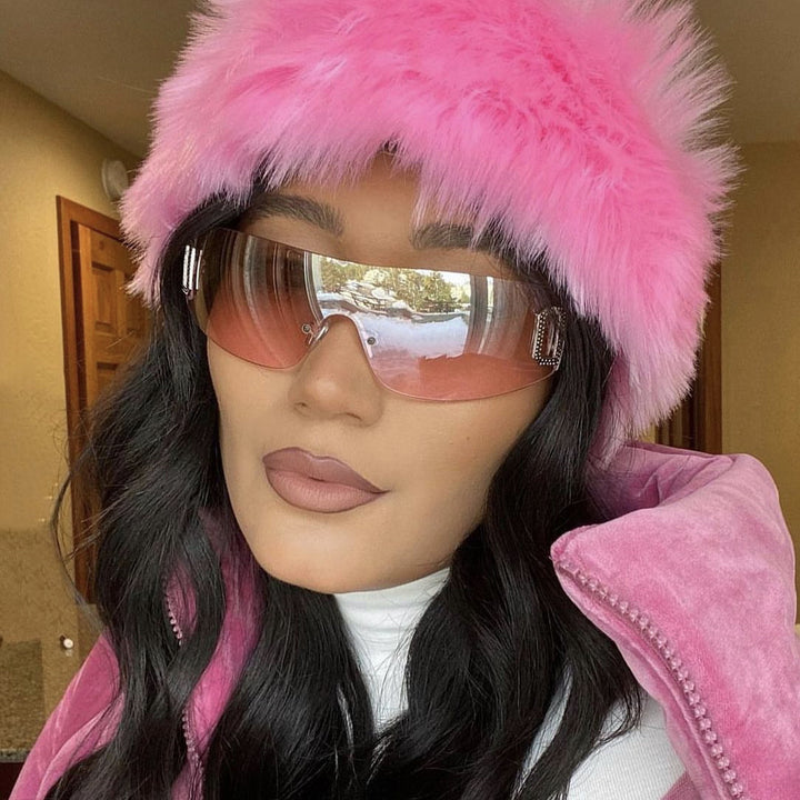 Women's sporty fashion sunglasses with elegant design and UV protection Skanto