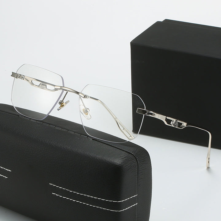 Dame moterik solbrille med luksuriøs ramme og ergonomisk design Skanto