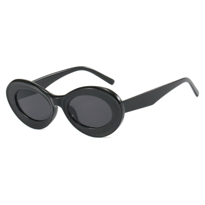 Women's oval sunglasses with modern lenses Skanto