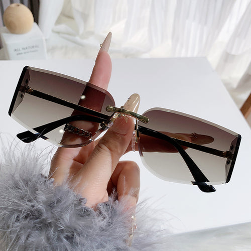 Dame elegant solbrille med høyverdig geometrisk design Skanto