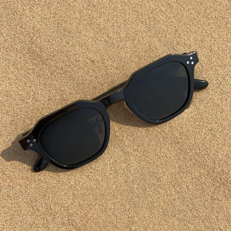 Women's fashionable sunglasses in trendy hexagonal design Skanto