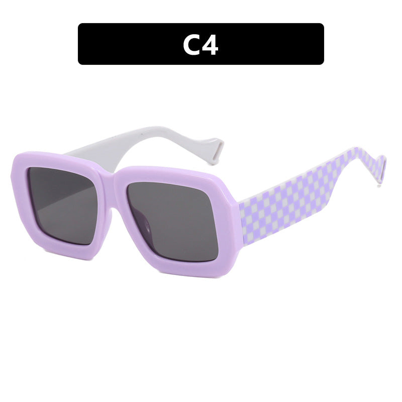Women's fashion sunglasses with square design and stylish pattern Skanto