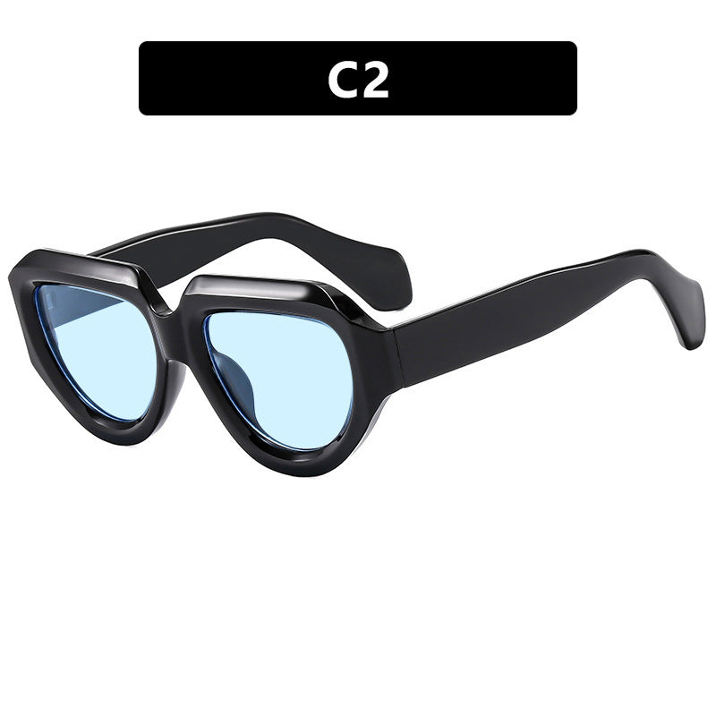 Women's fashionable sunglasses with unique square frame Skanto