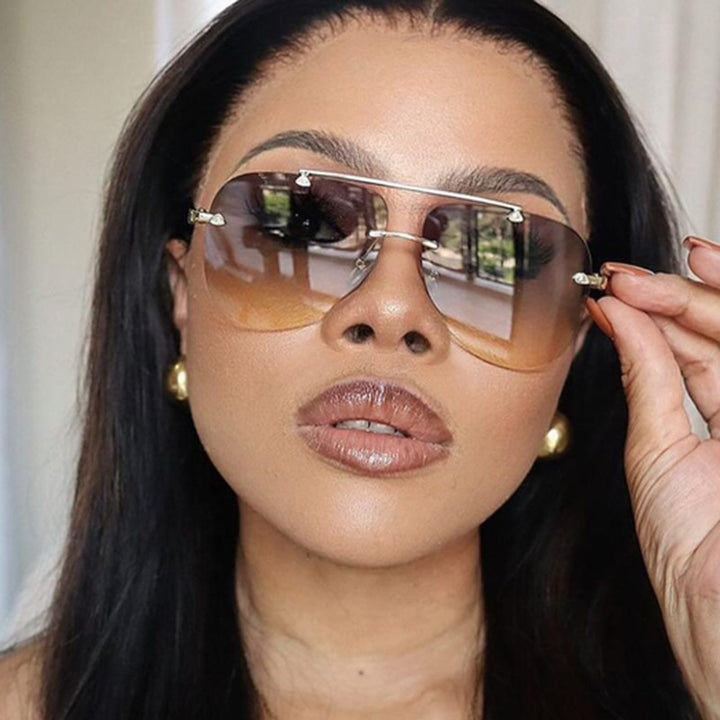 Women's elegant pilot sunglasses with UV protection and reflective lenses Skanto