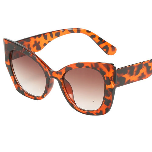 Dame Modische Cat-Eye Solbrille med elegant design Skanto