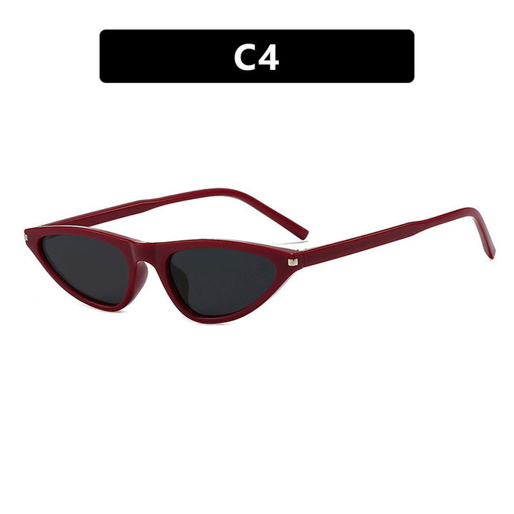 Dame Cat-Eye solbriller med elegant plastikkramme og UV-beskyttelse Skanto