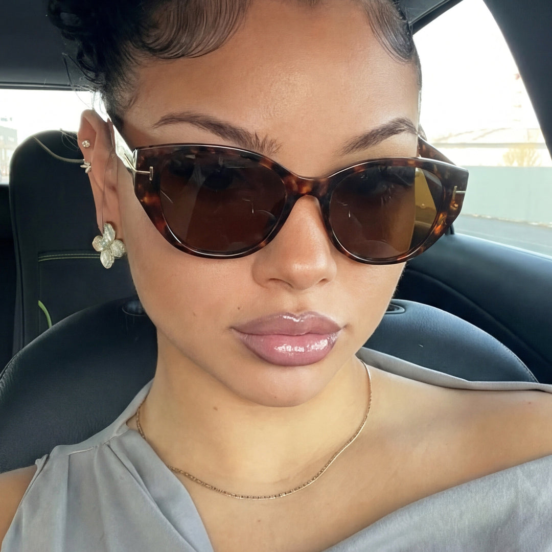 Women's Cat-Eye Sunglasses with Elegant Frame and Protective UV Filter Skanto