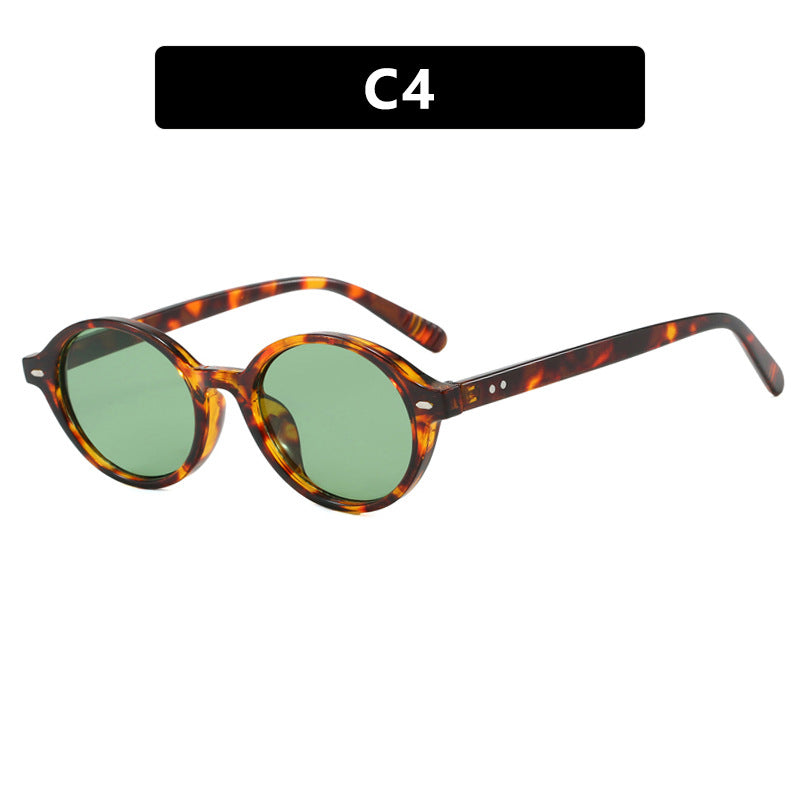Women's round sunglasses with modern design and polarized lenses Skanto