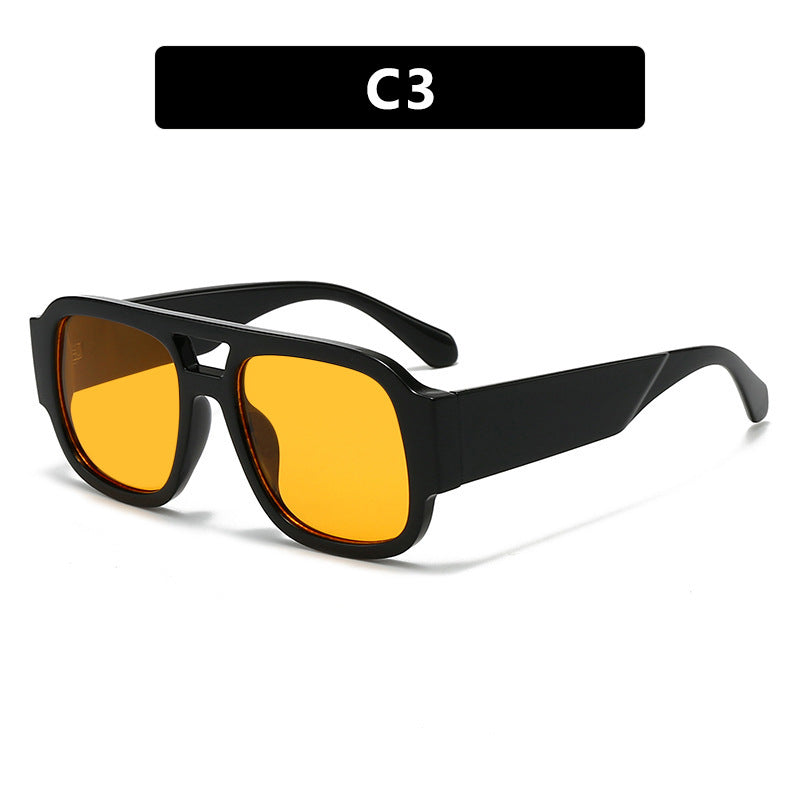 Women's modern sunglasses in elegant rectangular design Skanto