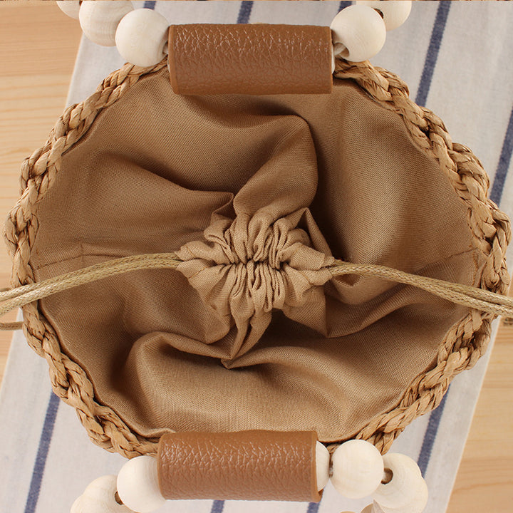 Trendy handbag with wooden bead handle Skanto