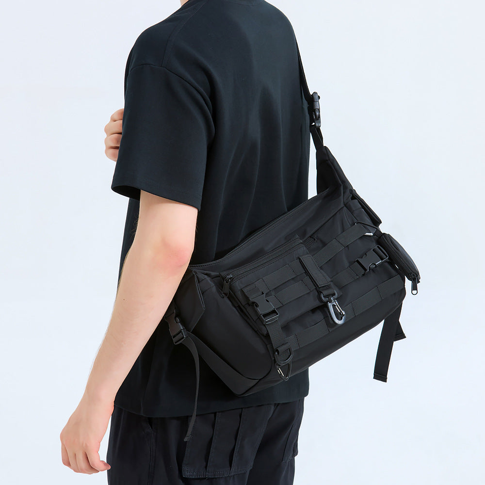Taktisk Crossbody Sling Bag Skanto