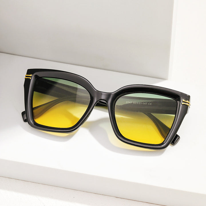 Damer trendy kvadratisk solbrille med elegant ramme Skanto