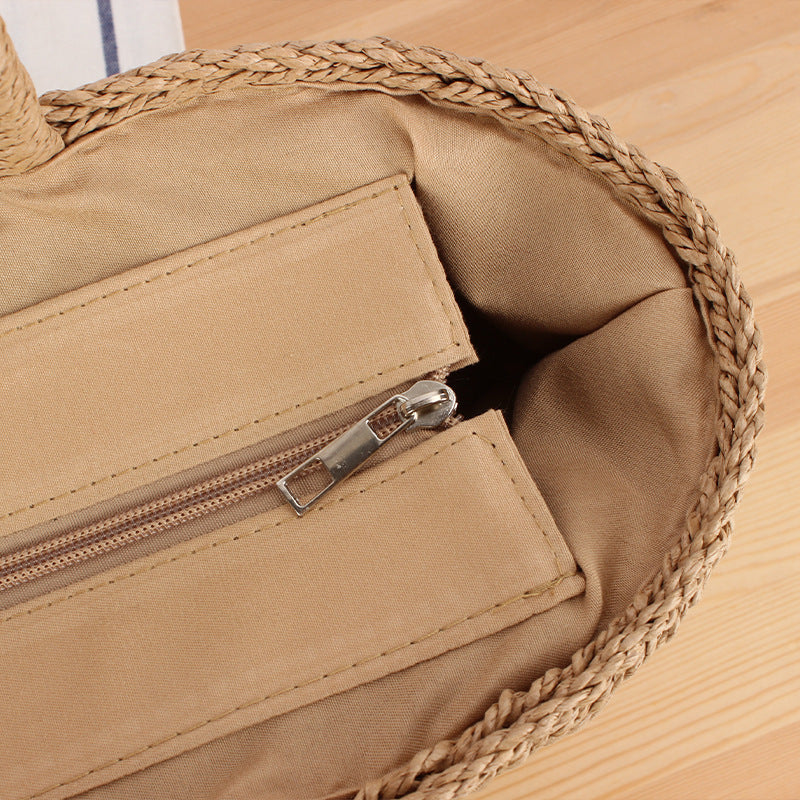 Basket bag with decorative woven design Skanto