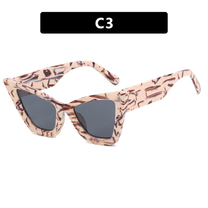 Women's Cat-Eye Sunglasses with Elegant Lenses and UV Protection Skanto