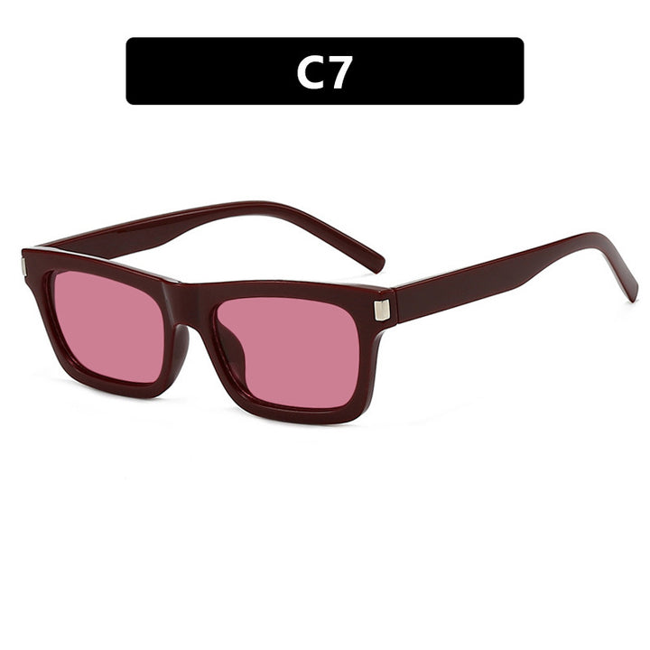 Dame kvadratisk solbrille med transparente linser og stillegant design Skanto
