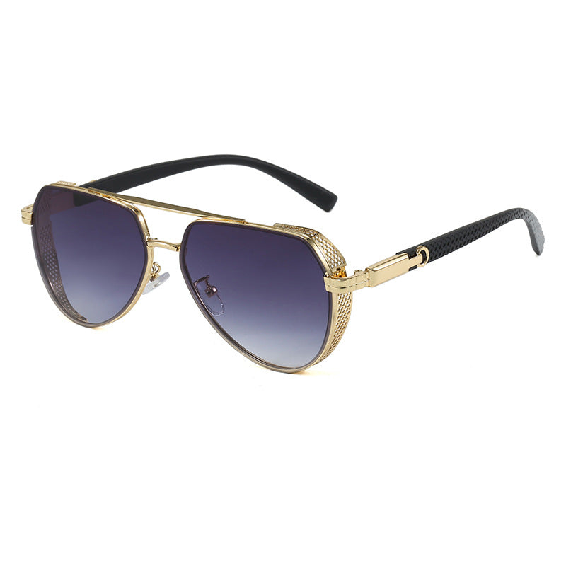 Dame moteriktig solbrille med stilige aksenter Skanto