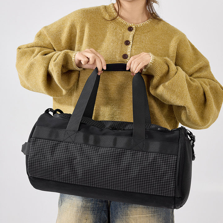Praktisk sport- og reiseveske med ergonomiske detaljer Skanto