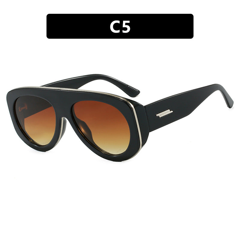 Women's extravagant sunglasses in a striking design Skanto