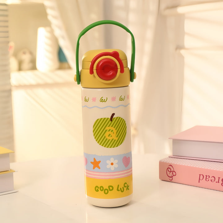 Isolert rustfritt stål drikkeflaske med lyst blomsterdesign Skanto