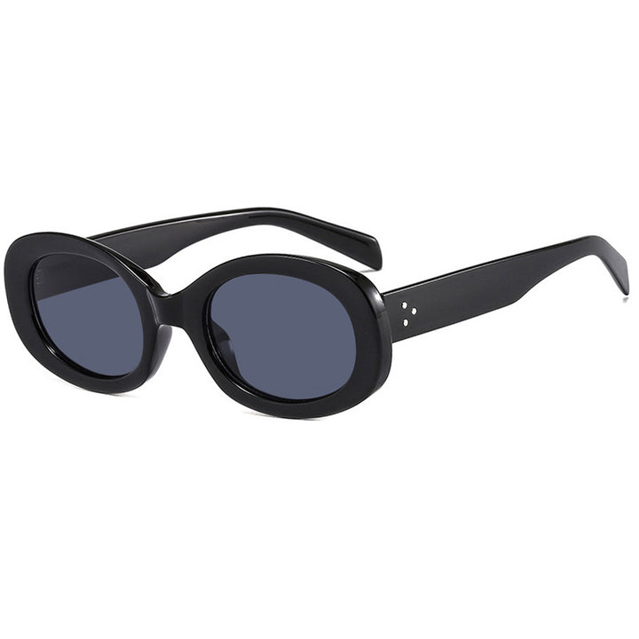 Women's Fashionable Sunglasses in Elegant Oval Design with Robust Frame Skanto