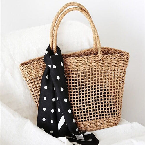 Elegant basket bag with stylish braids and fashionable scarf Skanto