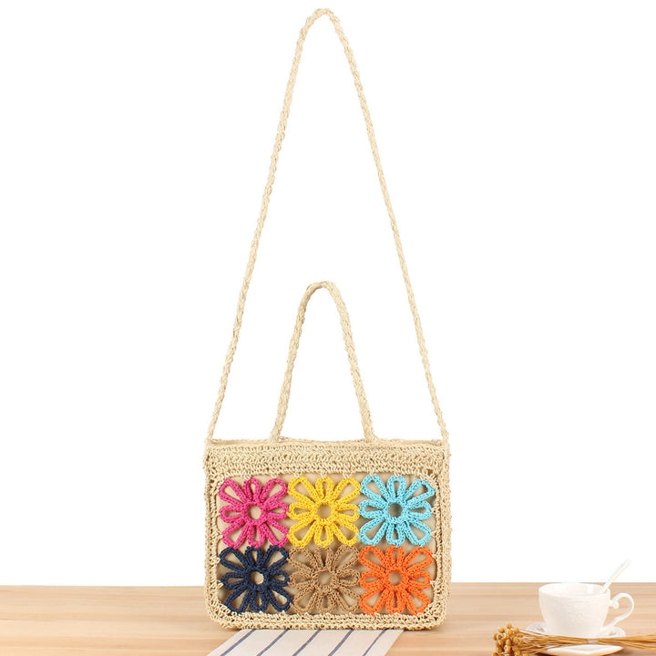 Stylish tote bag with hand-crocheted floral design Skanto