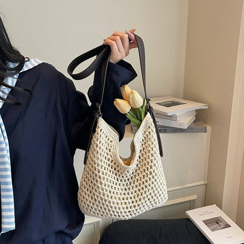 Håndveske med naglede detaljer Skanto