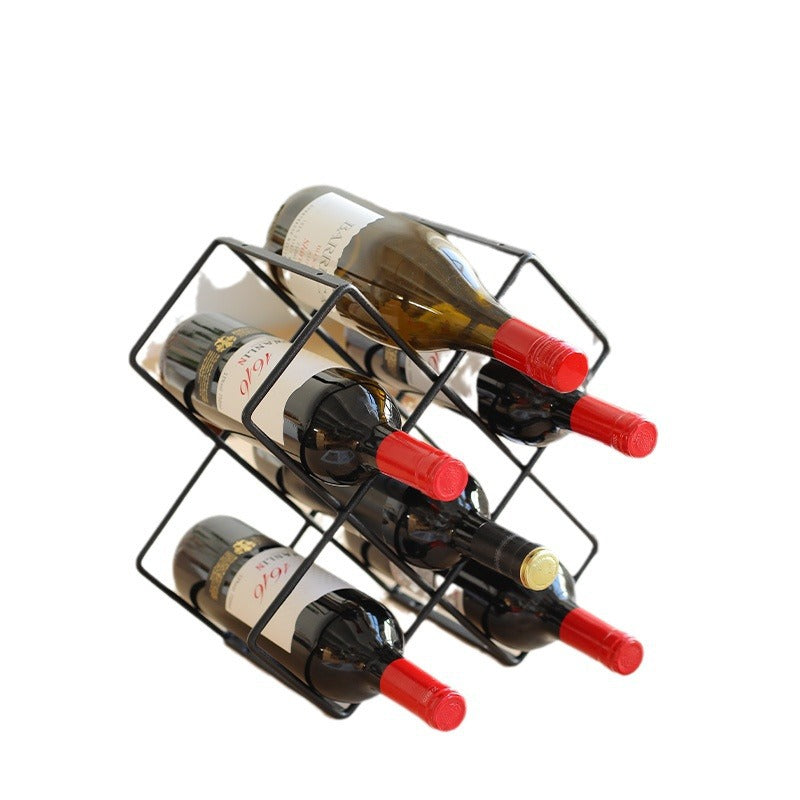 Unisex vinrack laget av svart metall Skanto