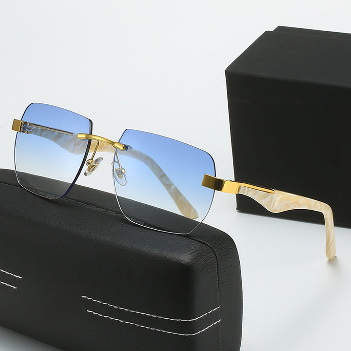 Dame Fashion-solbriller i moderne geometrisk design Skanto
