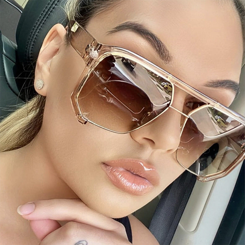 Skanto Women's Fashionable Oversized Sunglasses with Elegant, Faceted Frame Construction Skanto