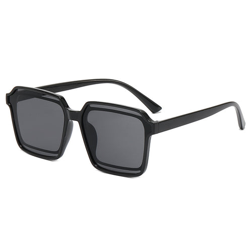 Dame elegant firkantet solbrille med robust ramme Skanto
