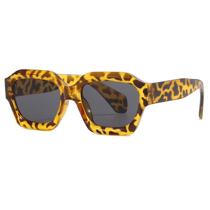 Dame modische geometriske oversized solbriller Skanto