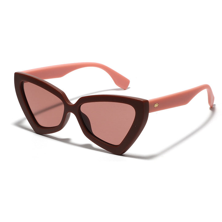 Dame Cat-Eye solbriller med speilende linser og robust ramme Skanto