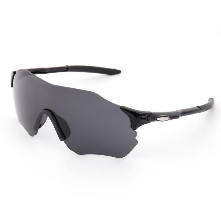 Dame Sport-solbrille med høyt utviklet aerodynamisk design Skanto