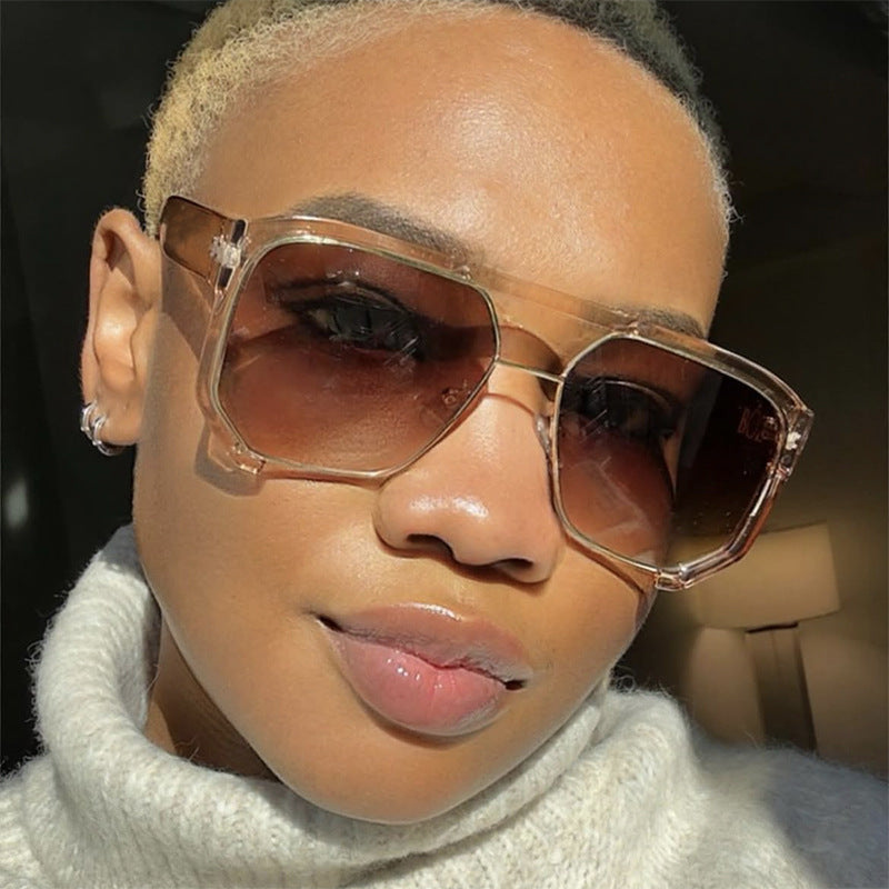 Skanto Women's Fashionable Oversized Sunglasses with Elegant, Faceted Frame Construction Skanto