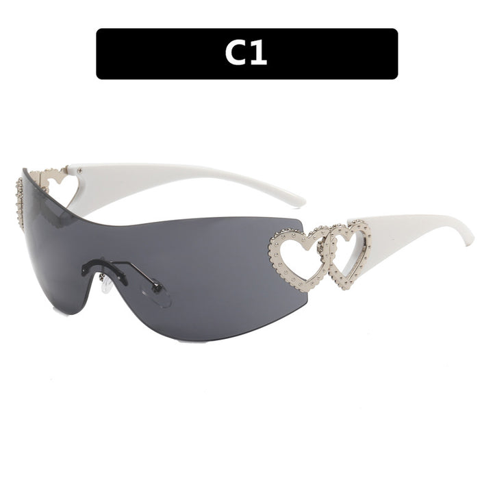 Dame Fashion-solbrille med hjerte-applikasjoner Skanto