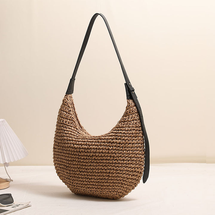 Handmade Hobo Bag in Natural Raffia Skanto
