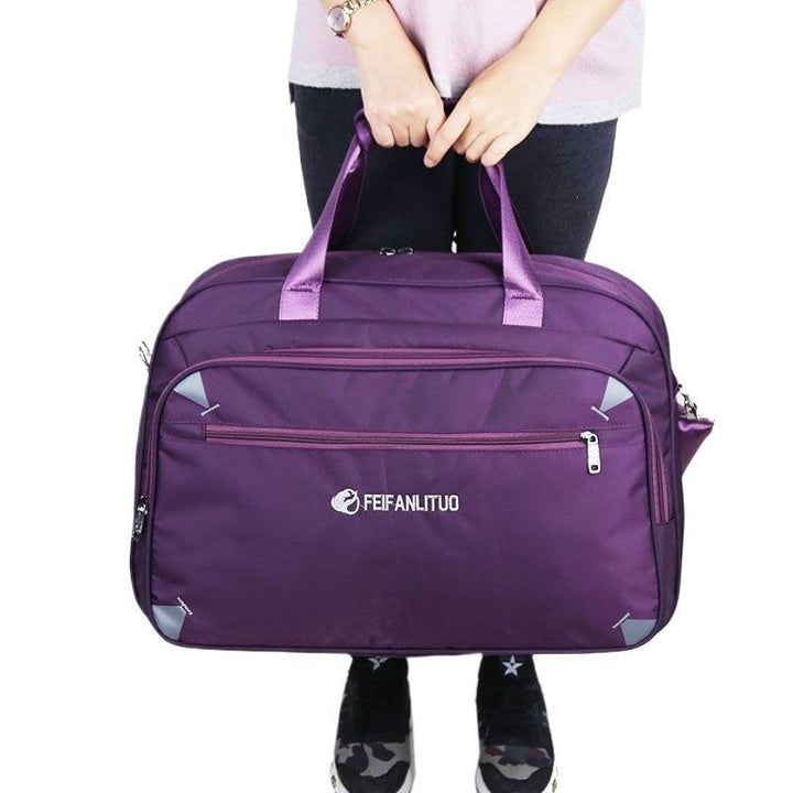 Sportbag med allsidig lagringsrom og slitesterkt yttermateriale Skanto