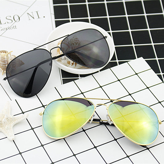 Damer moderne pilot-solbrille med fargegradient linse-design Skanto