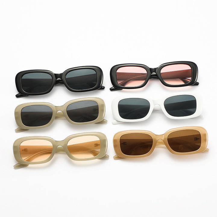 Dame moteriktig kvadratisk solbrille med bred ramme og UV-beskyttelse Skanto