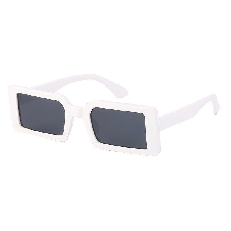 Dame moteriktig transparent hjørne solbrille Skanto