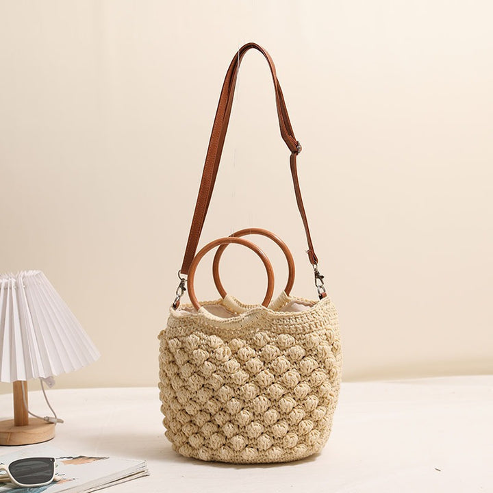 Handmade macrame bag with wooden handle Skanto