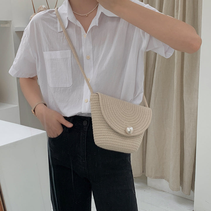 Shoulder Bag with Elegant Pearl Clasp Skanto
