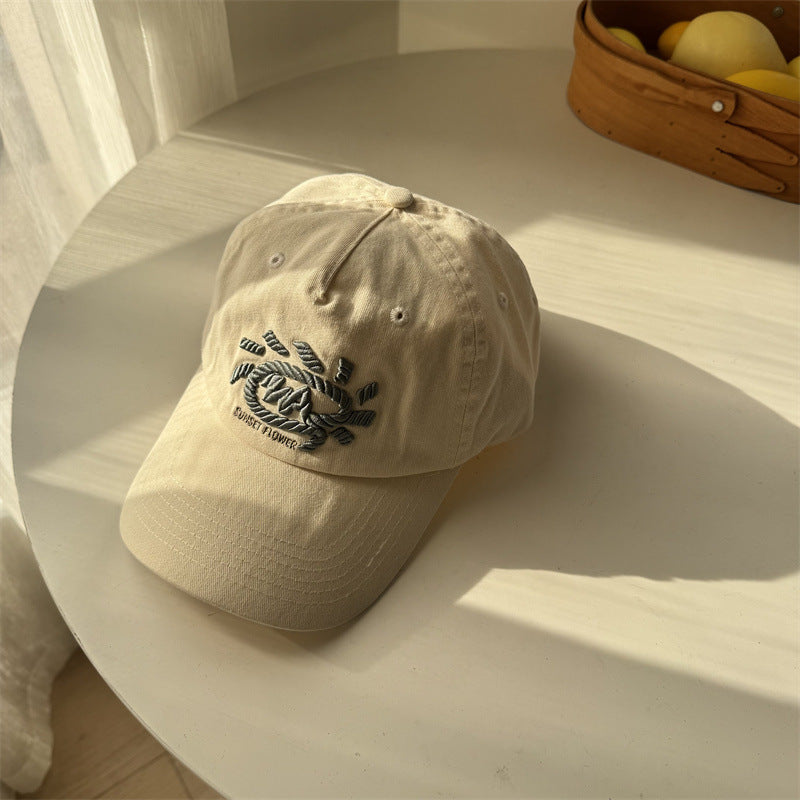 Kvinnebrodert baseballcap Skanto