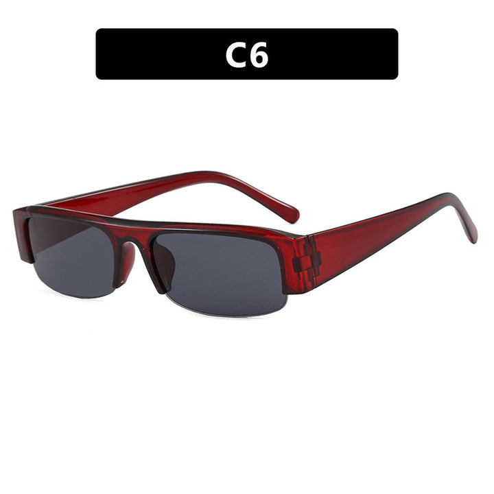 Women's urban style sunglasses with wide frame and protective UV filter Skanto