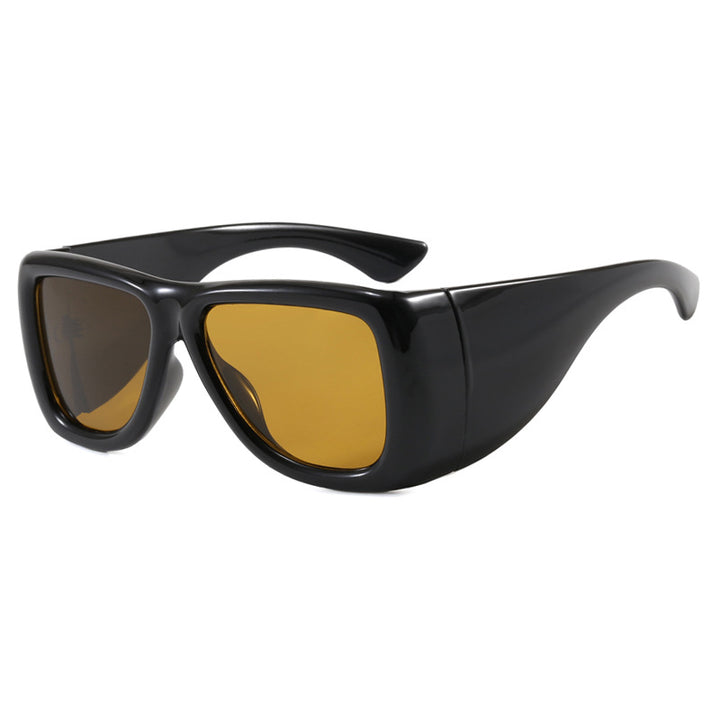 Women's trendy oversized sunglasses with striking tortoise design Skanto