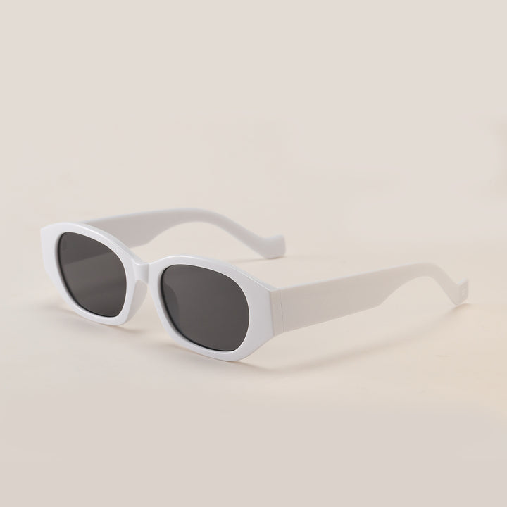 Dame moteriktig solbrille med stilramme og UV-beskyttelse Skanto