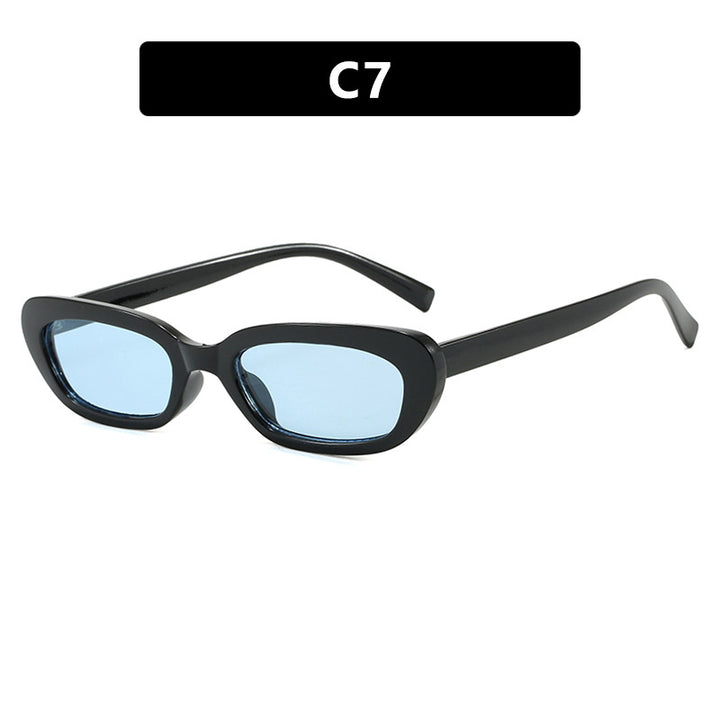 Women's fashionable cat-eye sunglasses with transparent plastic frame and UV protection Skanto